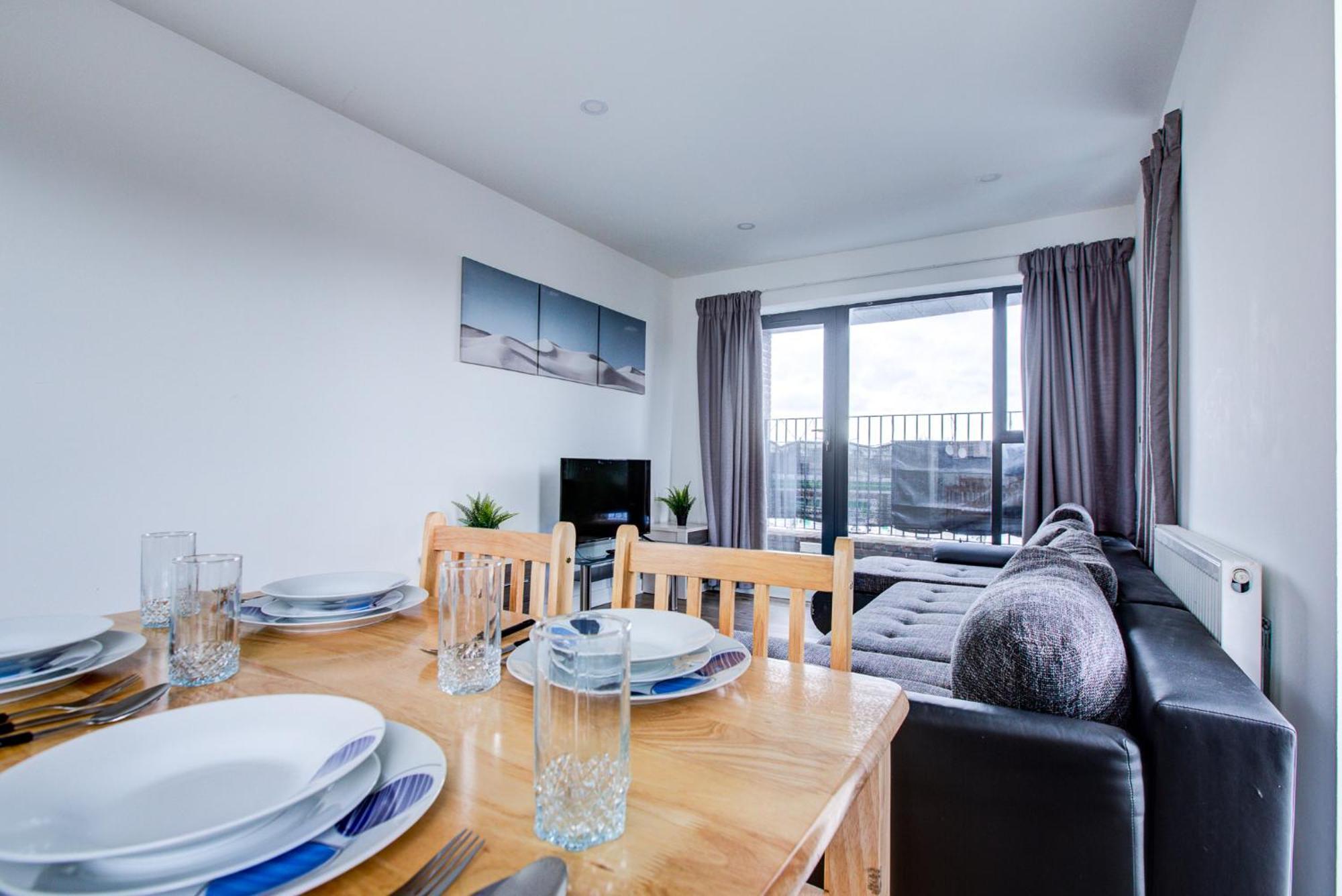 Canning Town 4-person Flat With Free Parking Appartamento